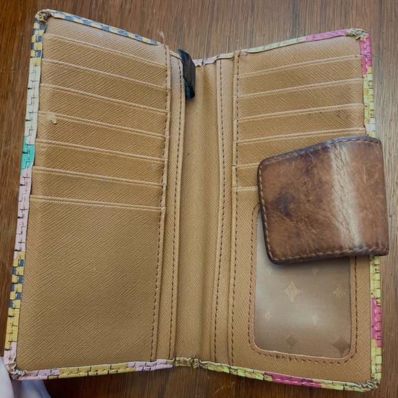 🤎 Fossil Multicolor Wallet 🤎 - Picture 3 of 8